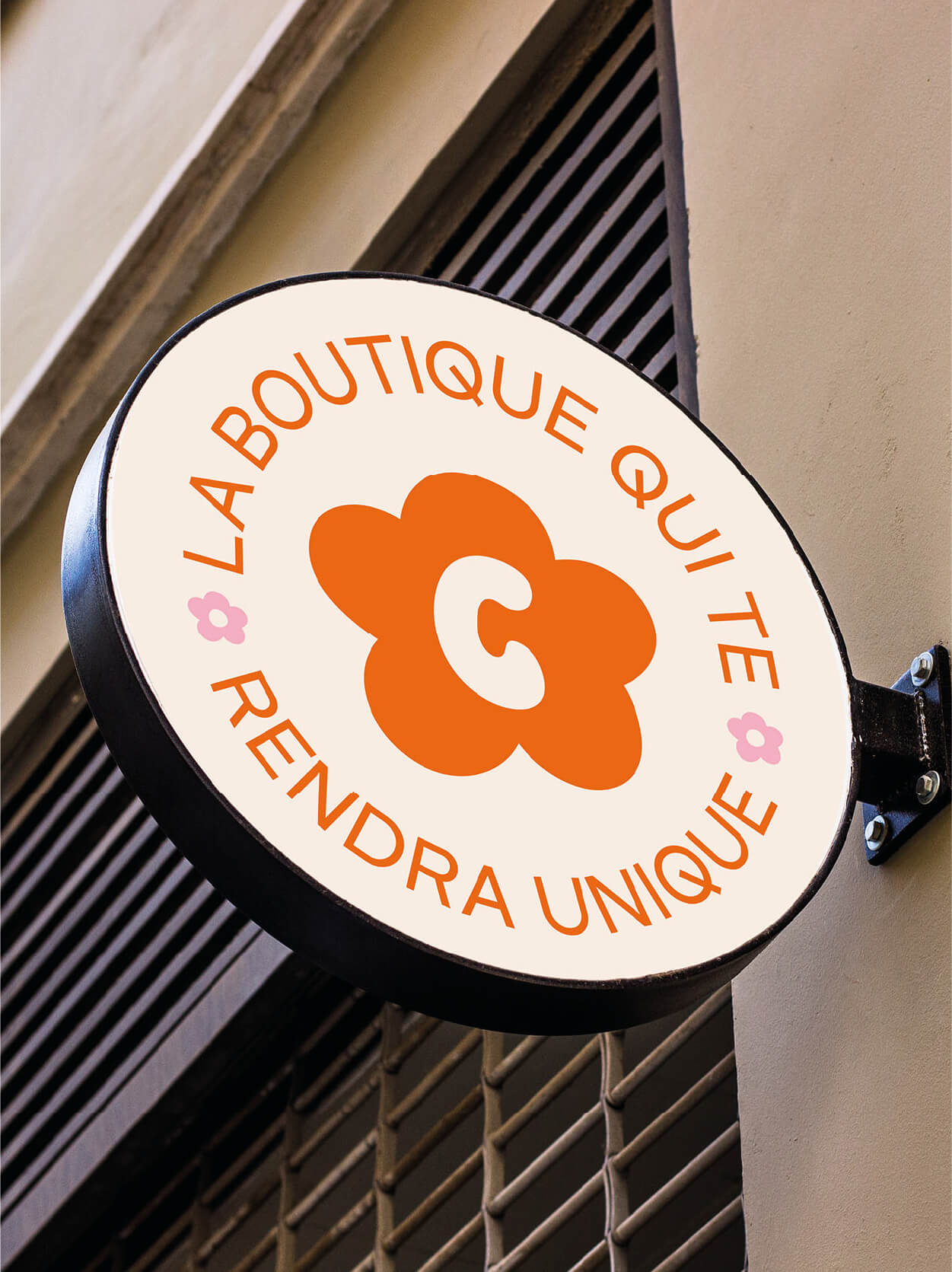 graphiste-saumur-identité-graphique-logo-boutique-vetement-réemploi-9